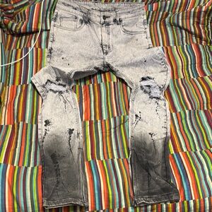 Acid washed tapered, zip bottoms size 32 sample jeans, fast shipping